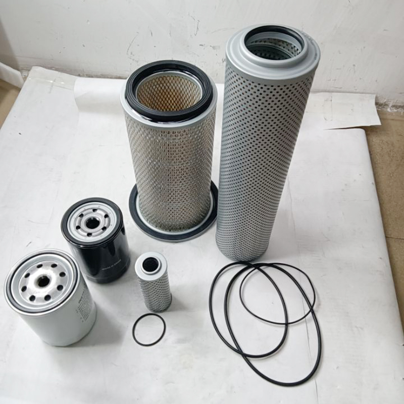 Hergestellt für Hitachi Bagger EX120-3 EX120-5 - Luft - Kraftstoff - ?l - Hydraulischer Filter 4183853 P550422 4429725 P551257 4285623 P543662 422735 P173207 4370435 P173238 EX120-3, EX120-5