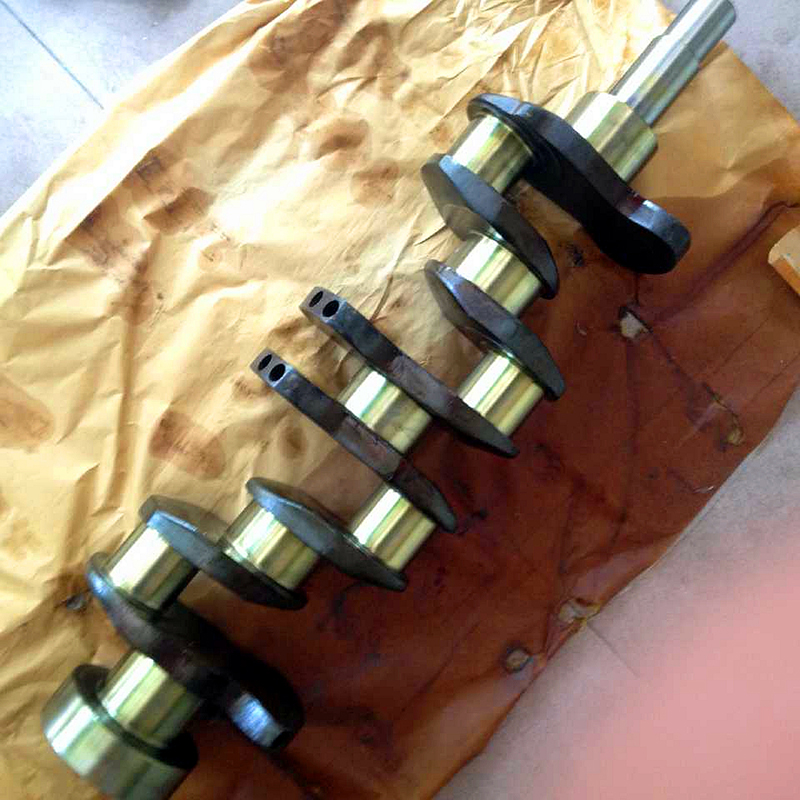 Hergestellt für Komatsu Motor 4D130 4D120 - Kurbelwelle 6110-33-1112 61115-31-1110 6110331112 6115311110