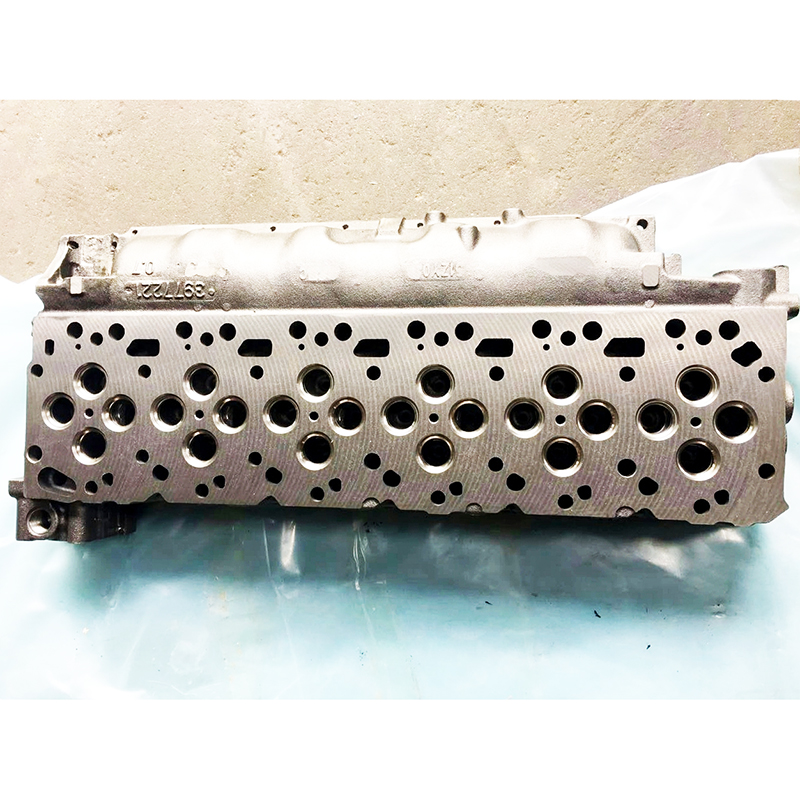 Hergestellt für Komatsu Motor 6D107 Hyundai Bagger R210LC7A R210LC9 - Zylinderkopf 3977225 R210LC9,R210NLC9,R235LCR9,R250LC9,R290LC9,R290LC9MH,RB260LC9S