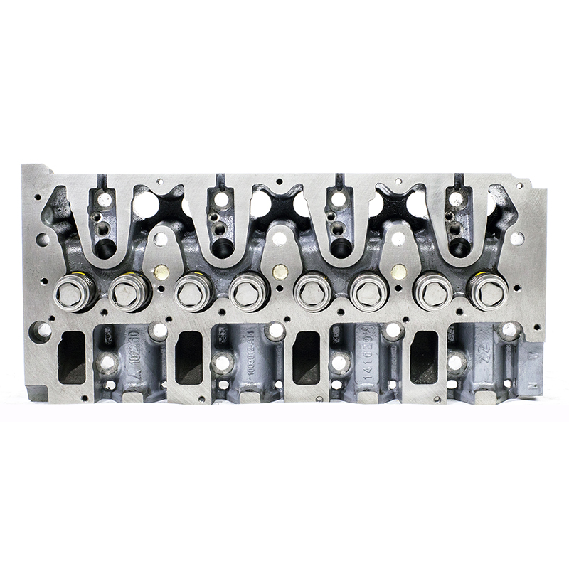 Ma?geschneidert für Volvo Motor D4E - Zylinderkopf