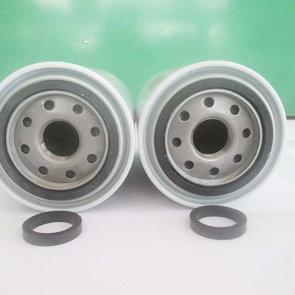 Kompatibel mit Hyundai HL780-3 R450LC-3 Kraftstofffilter 11E1-70220 HL780-3,R450LC-3