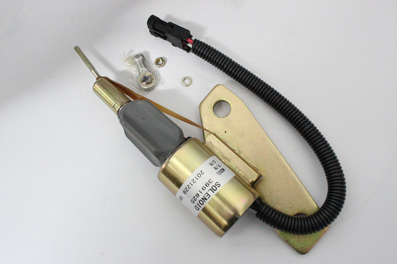 kompatibel mit Diesel Shut Down Solenoid 3991625 SA-4959-24 Fit Cummins Hyundai Cummins #3991625; Woodward #SA4959-24 Cummins 5.9B - C fit Hyundai R200-5 R225-7 Hyundai 335-7 Motor