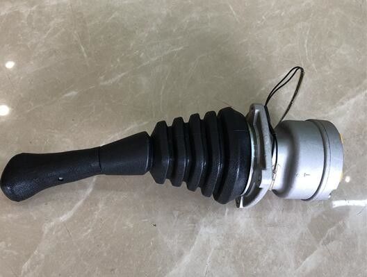 Kompatibel mit Bagger Ersatzteile 14576327 14576328 EC210 EC210B EC360 Pilot Handle Ventil