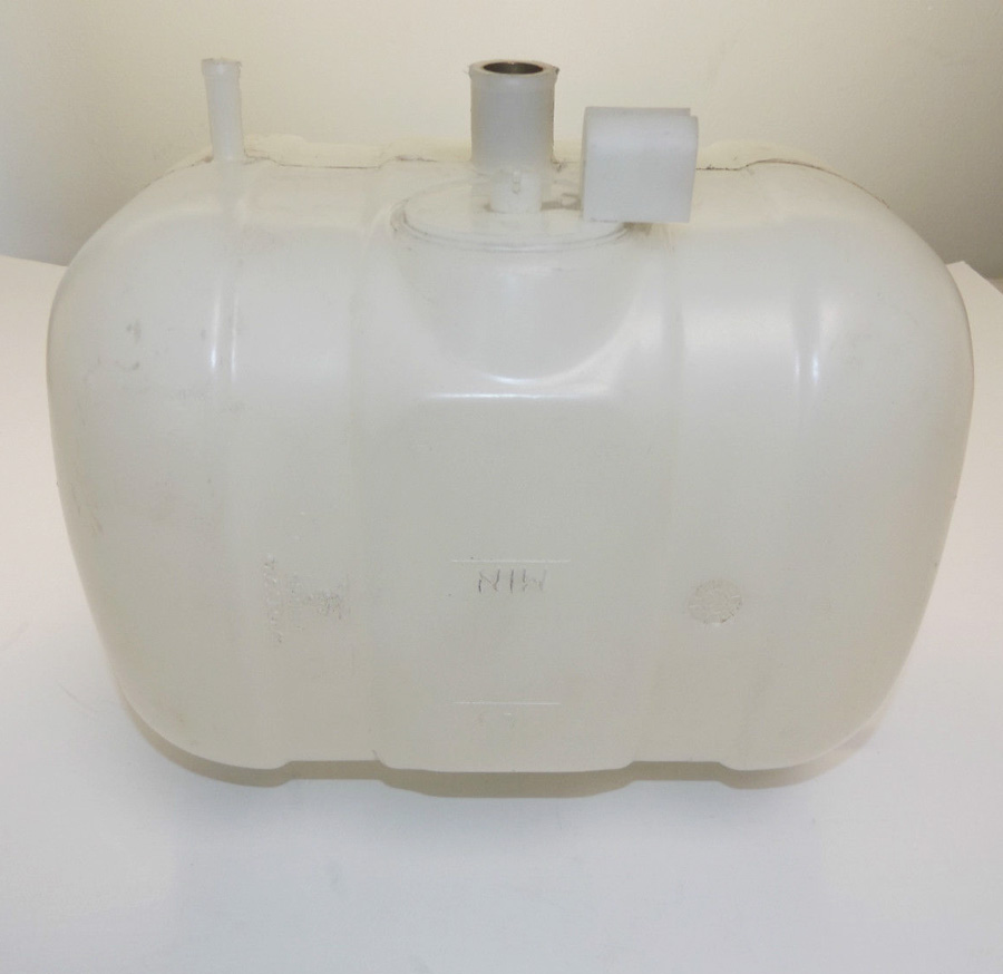 Kompatibel mit Volvo EC210 EC290B EC240B Expansion Tank VOE 11110410