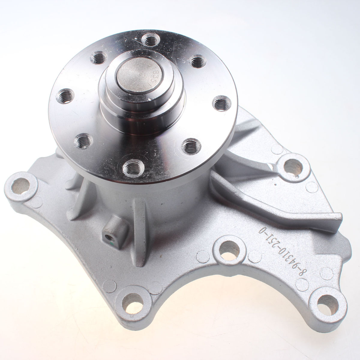 Kompatibel mit Daewoo Bagger DH55 Motor Isuzu 4JB1 Wasserpumpe