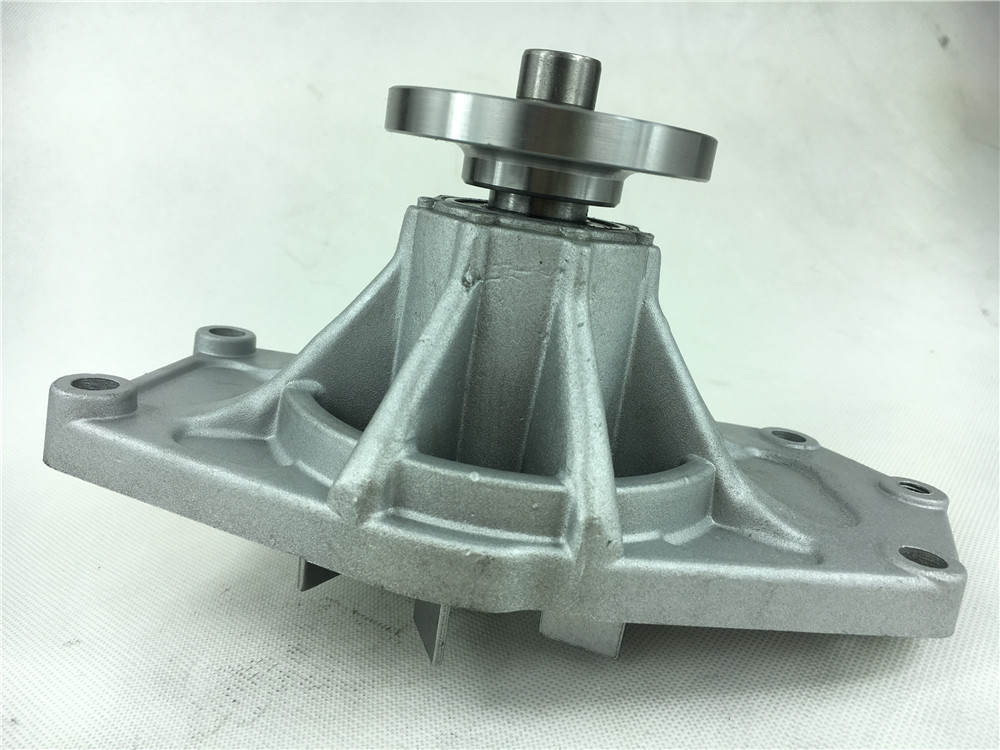 Kompatibel mit Kato Bagger HD512 Mitsubishi 4D34 Motor Wasserpumpe ME013410