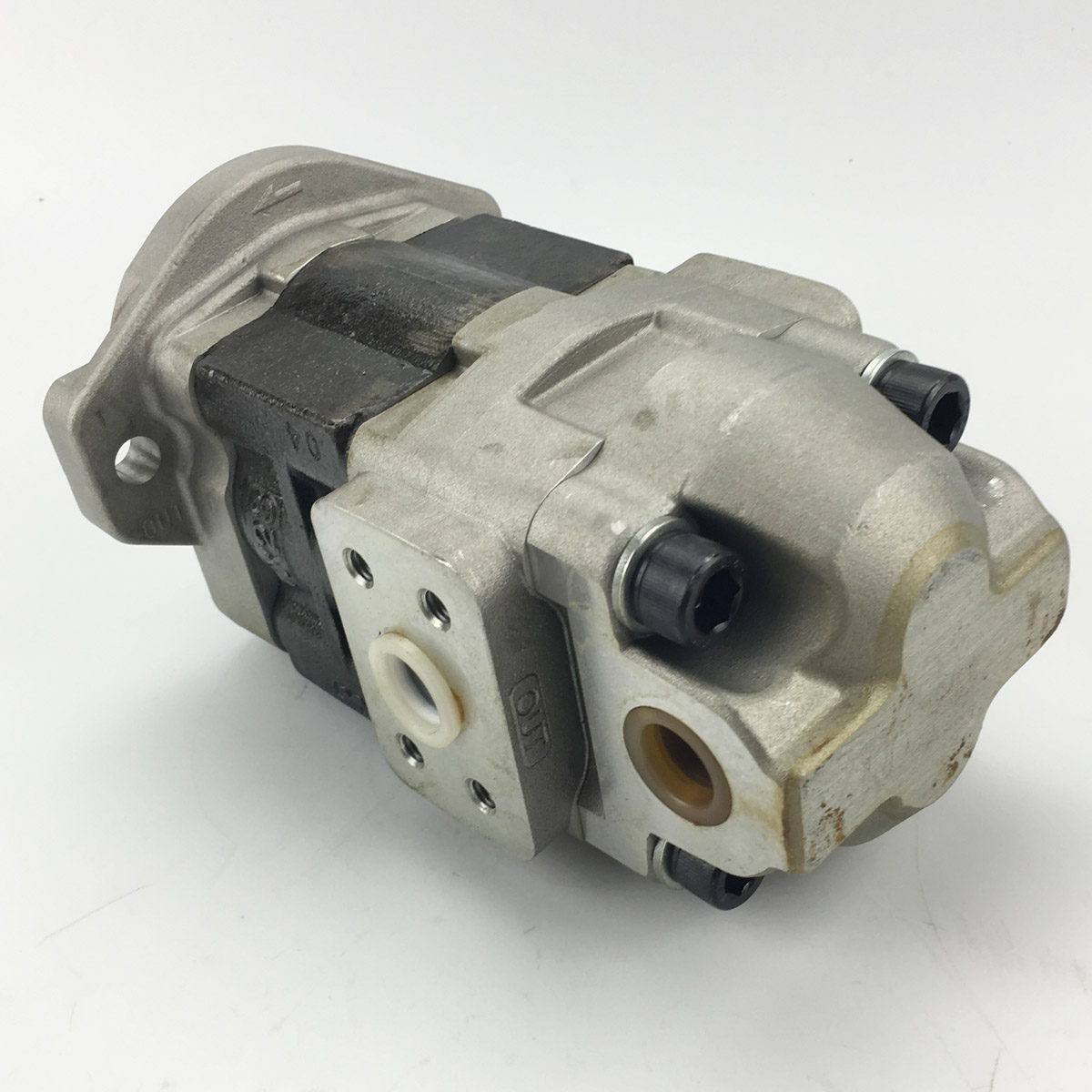 Kompatibel mit Komatsu Bagger PC78US-6 PC78UU-6 PC78MR-6 Hydraulik Zahnradpumpe 708-3T-04620 7083T04620 PC78US-6,PC78UU-6,PC78MR-6