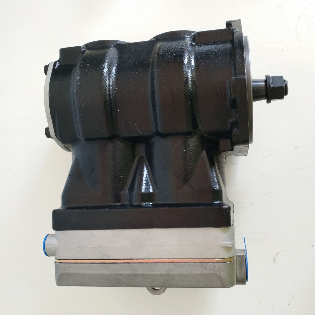 Kompatibel mit Volvo Truck FH12 FH16 FN12 Motor D12A D12C Druckluftkompressor 20547525 541 270 400 000 FH12,FH16,FN12
