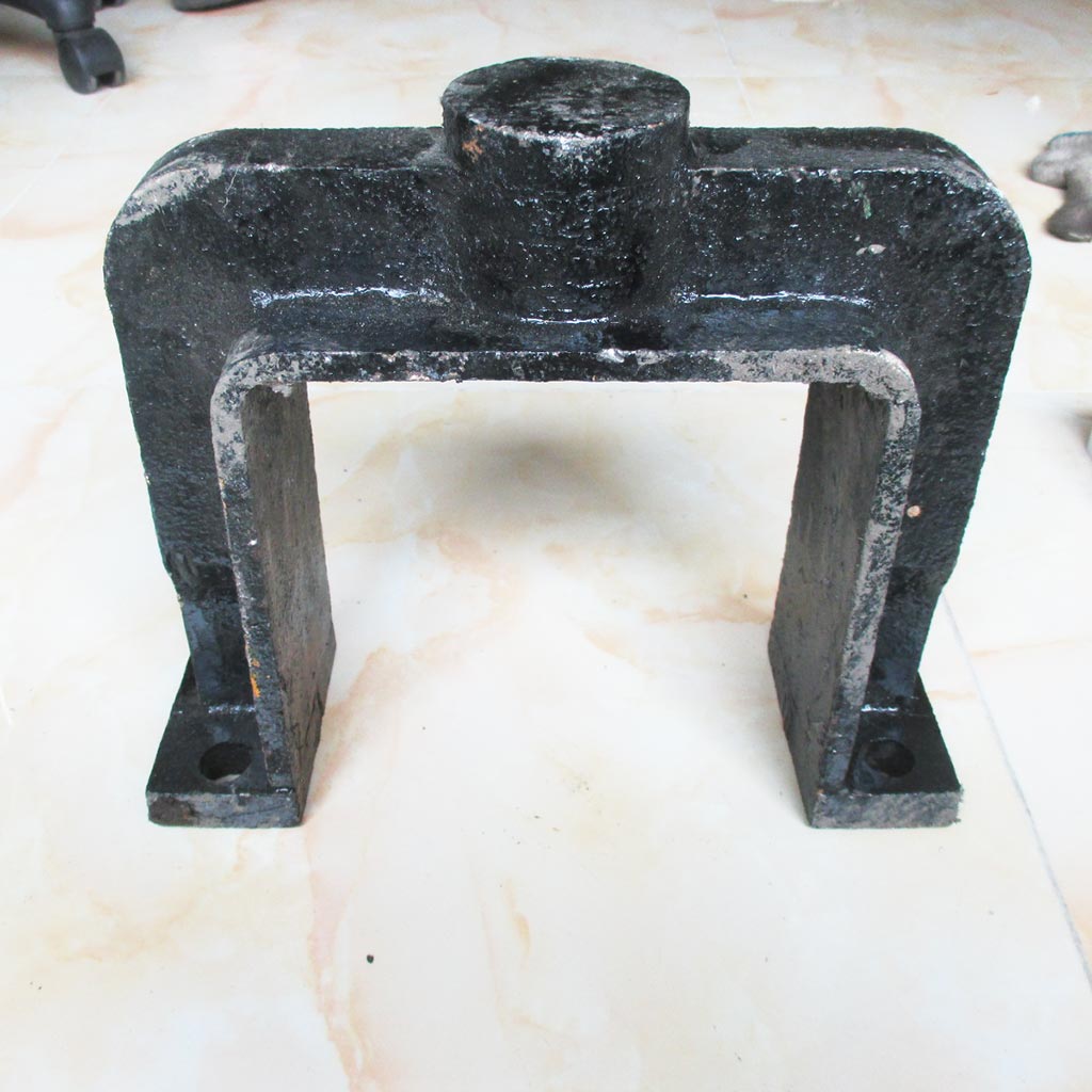Kompatibel mit Hitachi Bagger EX100-2 EX100-3 EX100-5 EX120-2 EX120-3 EX120-5 Yoke 1014798 EX100-2,EX100-3,EX100-5,EX120-2,EX120-3,EX120-5