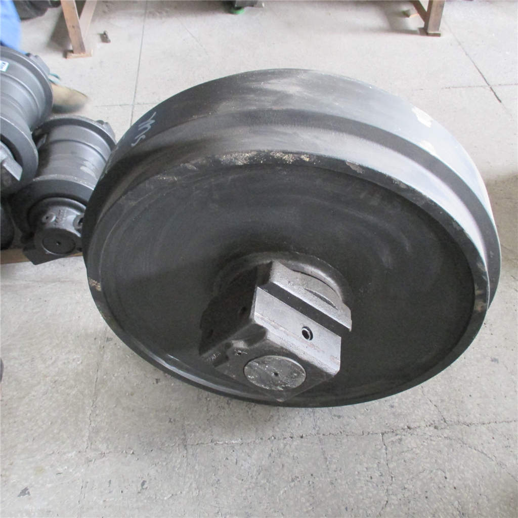 Kompatibel mit Hitachi Bagger EX200-5 EX220-3 EX220-5 EX225USR EX230-5 Idler 708808 CHR70,EX150LC-5,EX200-5,EX200-5 JPN,EX200-5HG,EX200-5LV JAP,EX200-5X JPN,EX200-5Z JPN,EX200SS-5,EX210H-5 JPN,EX210K-5 JPN,EX220-3,EX220-5,EX220-5 JPN,EX220-5HHE,EX225USR(L