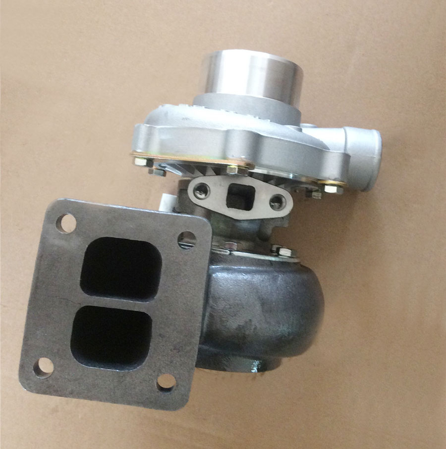 Kompatibel mit Komatsu Bagger PC220-2 PC200-3 PC200LC-3 Motor S6D105 Turbo T04B-59 Torbucharger 6137-82-8200 6137828200 465044-5261 4650445261 PC220-2,PC200-3,PC200LC-3