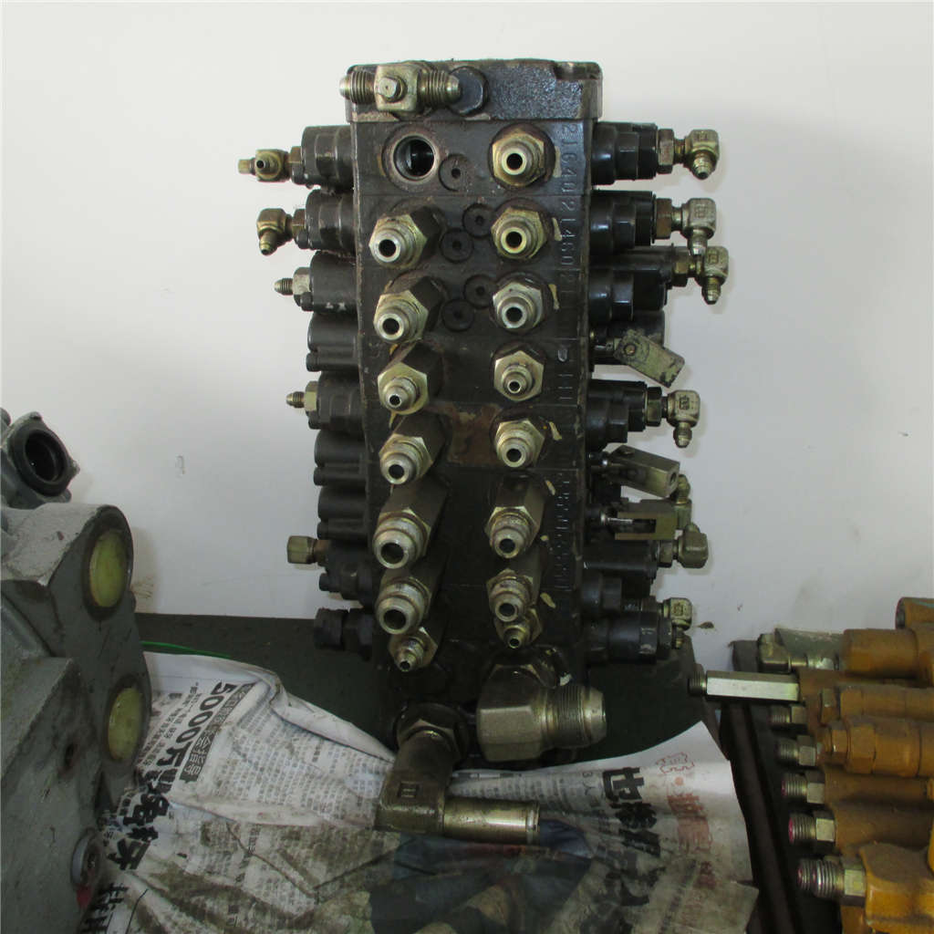 BUY For Komatsu Excavator PC30-8 Main Control Valve Assy for sale