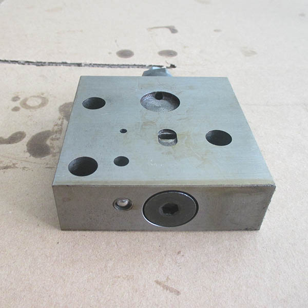 Kompatibel mit KOMATSU PC300-7 Selbstminderventil (China) 723-40-71102