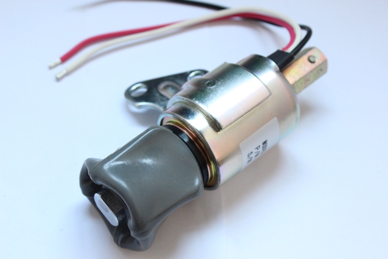 Kompatibel mit Kubota V2203 Motor Diesel Shut Down Solenoid 17520-6012