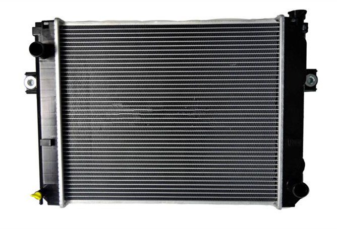 Konstruiert nach KOMATSU - Neue Gabelstapler Teile Radiator 3EB-04-31410