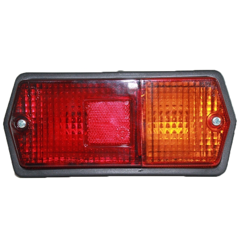 Perfekter Ersatz für Kubota MX5100H MX5100F MX5100DT L5740HSTC L5740HST Traktor L5240HSTC L5240HST - RH Tail Light T1150-34302 T11504302 MX5100H, MX5100F, MX5100DT, L5740HST, L5740HST, L5240HST, L5240HST, L5030HST(C), L4630HST, L4630DT, L4400H, L4400DT, L