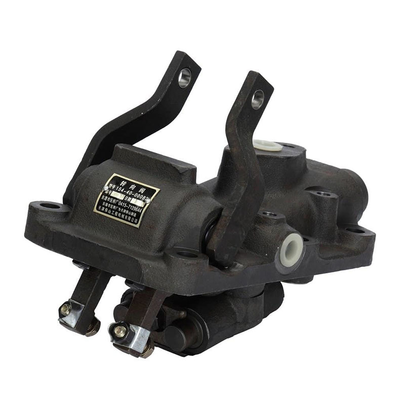 Geeignet für Komatsu Crawler Dozer D85E D85P D85C D85A D135A D155A - Steering Valve Ass'Y 154-40-00082 154-40-00080 1544000080 154-40-00081 1544000082 D85E,D85P,D85C D85A,D135A,D155A