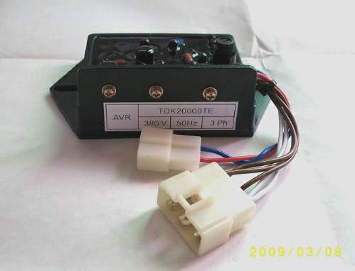 Kompatibel mit TAIYO AVR TDK20000TE 380V