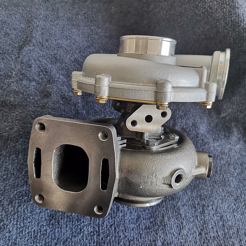 Geeignet für Volvo KAMD32 TAMD31 TMD31 Engine - Turbo K26 Turbolader 838695 5326-9886094 5326-988-6016 5326 988 6016 533269886018 5326-988-6094 5326 988 6094 3581528 3802082 860916R AD31L-A AD31L-A AD41L-A AD41L-A D41L-A TAMD31L-A TAMD31M-A TAMD31P-A TAMD