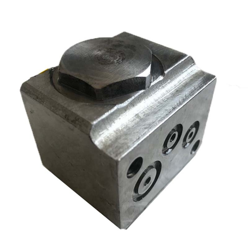 Perfekt für Komatsu PC550LC-8 PC450-7 PC400LC-8 PC400LC-7 PC350LC-8 PC350LC-7 PC300-8 PC300-7 - Ventilblock 702-21-55951 7022155951 PC550LC-8, PC450-8, PC400LC-8, PC400LC-7, PC350LC-8, PC350LC-8, PC350LC-7, PC300-8, PC300-7
